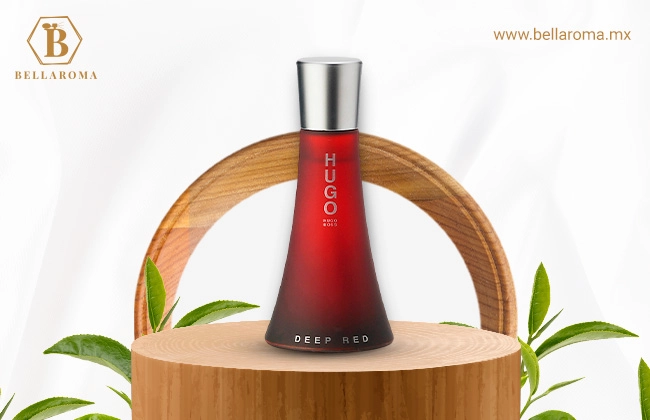 Hugo Boss: Deep Red perfume con sándalo para hombre